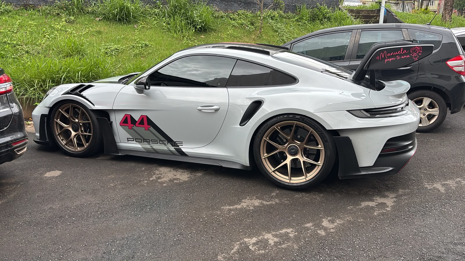 Polícia Civil apreende Porsche avaliada em R$ 2 milhões em operação contra manobras perigosas