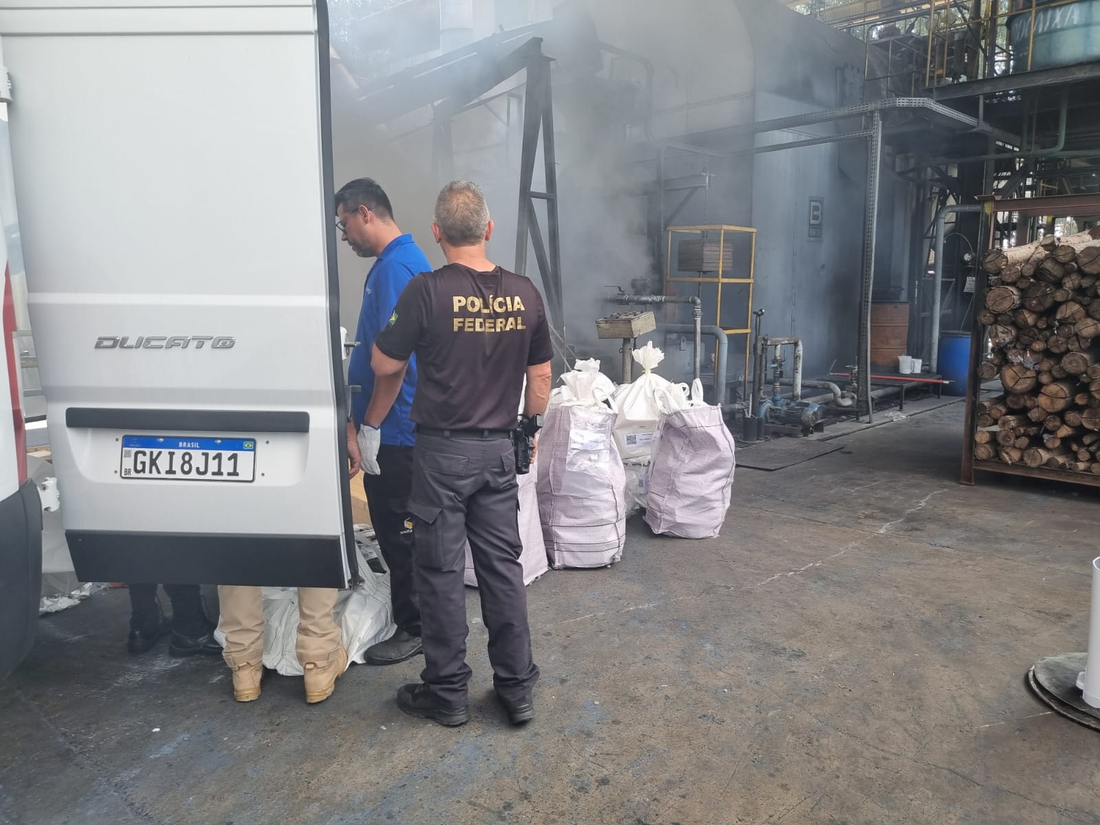 Polícia Federal incinera mais de 1,5 tonelada de drogas apreendidas na região de Campinas 