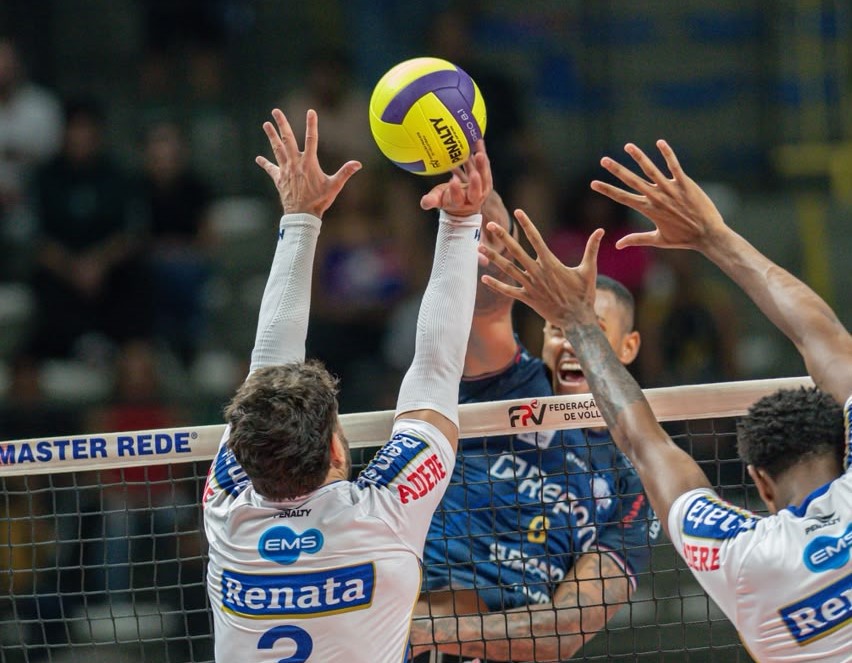 Vôlei Renata vence Suzano e fica perto do título paulista