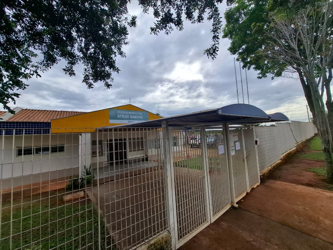 Falta de alimentos na merenda escolar gera reclamações de pais em Paulínia