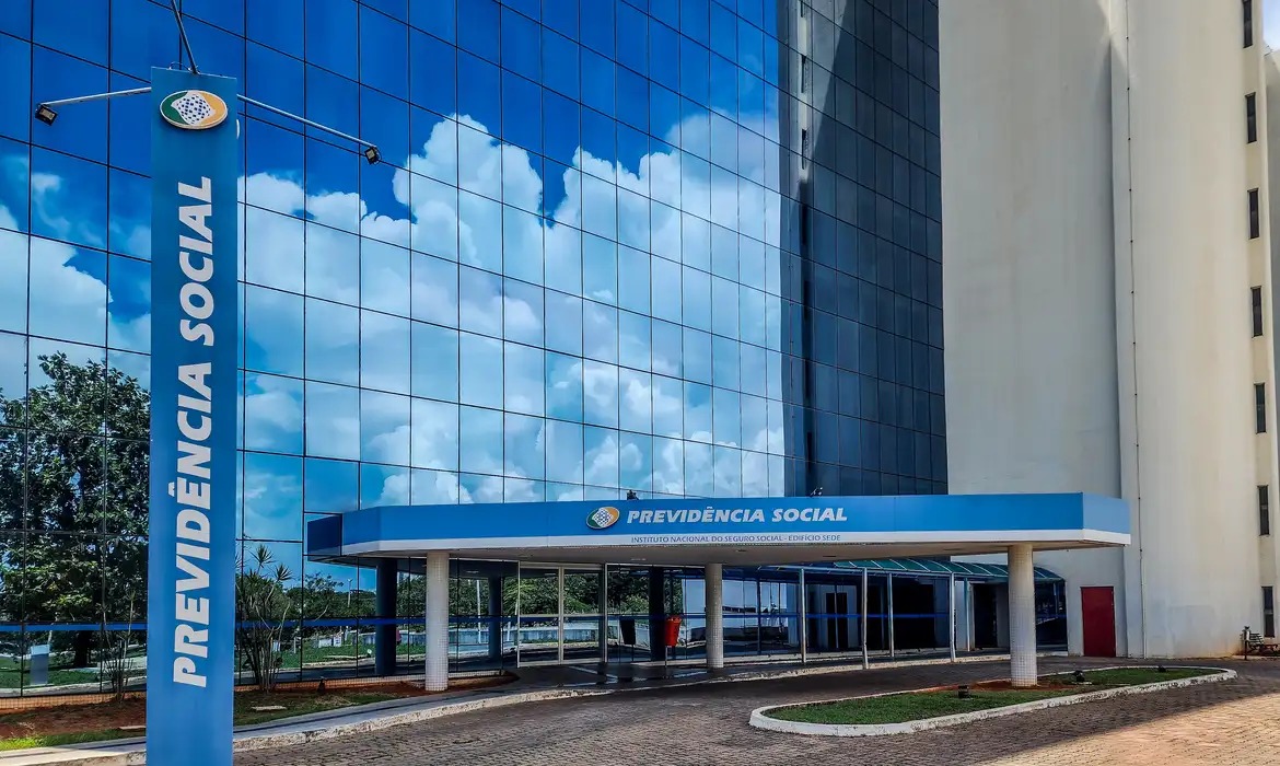 INSS realiza mutirão com mais de 1,3 mil vagas para perícias na região